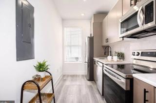 Amazing Capital Hill APT , Step away Gym, shopping - Washington, D.C. - 3