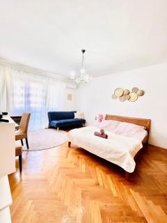 Serendipity 3 - Pécs - 0