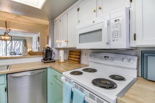 Lakefront Moneta Home with Community Dock! - 3