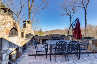 Gorgeous Blue Ridge Mountain Retreat Deck and View! - Blue Ridge - 4