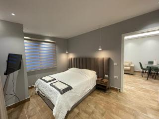 Sevians Apartments - Golem - 9