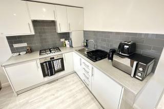 Hazel 1-Bedroom Flat, Parking, WIFI, Prime location, Close to Blenheim Palace & Oxford - 2