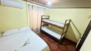 The Corner House - Tortuguero - 4