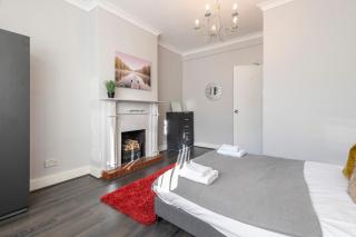 Chrystal Palace Stays with free parking Lambeth - 9