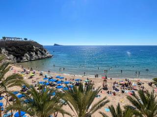 Rouna V by Gloove - Benidorm - 6