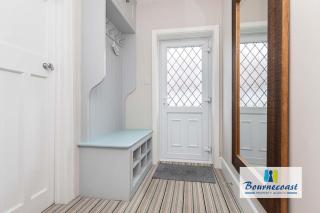 WINSLEY CORNER - A Spacious Apartment Near the Sandy Beaches and Shops - FM9586 - 2