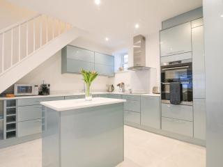 Backlands Farmhouse - Bridport - 1