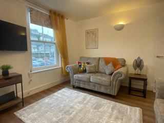 Gregory Flats No. 1, by HomeInspire - 1