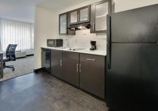 Candlewood Suites Dallas Market Center-Love Field by IHG - Dallas - 7