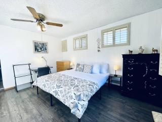 202 Spacious Hayward Entire 4BR SFH - 4