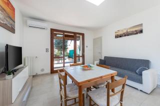 Al Porto terrace close to the lake - San Felice del Benaco - 7