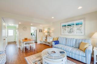 Breezy Pine Knoll Shores Escape Walk to Beaches! - Pine Knoll Shores - 8