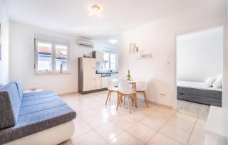 Stunning Apartment In Biograd Na Moru - Biograd na Moru - 9