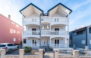 Stunning Apartment In Biograd Na Moru - Biograd na Moru - 3