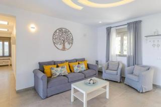 Cozy Chalet in El Gastor with Private Pool - El Gastor - 1