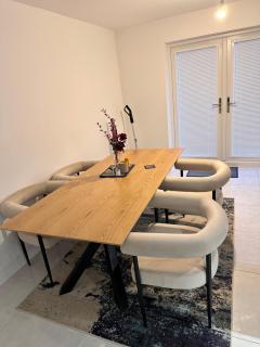 Stylish Lux - Morley - 8