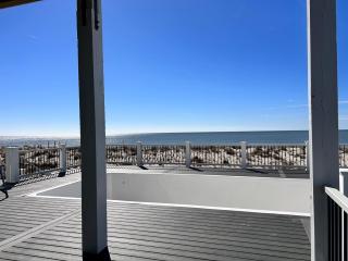 Aquila East - Oak Island - 5