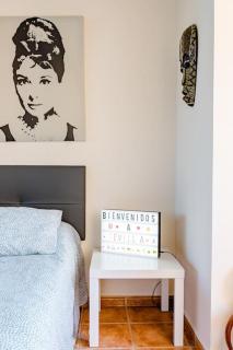 Apartamento privado con piscina y jardin compartidos. - 4