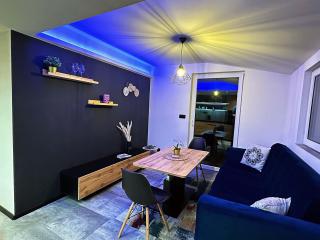 Wellness Chata Hideaway se saunou - Třebechovice pod Orebem - 1
