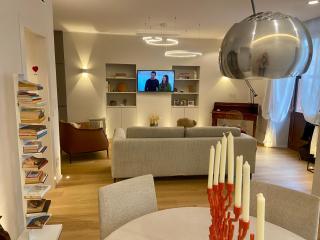 VILLA BELLAGIOIA. LUXURY APT ***** - Sanremo - 9