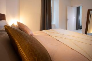 Le Nid 3 étoiles Wifi, Netflix, Disney, Coeur de Bastide - Villefranche-de-Rouergue - 1