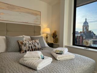 Elegant One Bedroom Apartment - 2