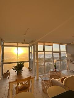 Charming beachfront Strand apartment - Cidade Do Cabo - 5
