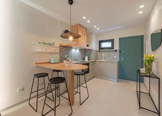Newly renovated studio in Golden Mile w/ Pool - Marbella - 8