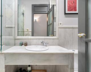 Art & Chic in Trendy Chueca - Madrid - 7