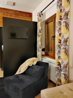 Pepi Studio Apartments - Pale - 2