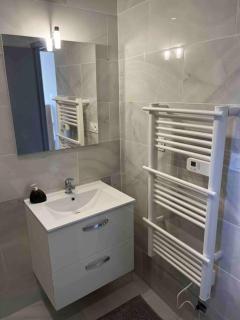 T2 dans une villa - Bagnols-sur-Cèze - 2