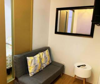 Homey 1-Bedroom w/ Balcony - Manila - 8