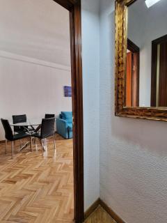 Mayor calle, alójate en el centro histórico de Madrid, junto a plaza Mayor y Mercado de San Miguel, edificio histórico 3er piso sin ascensor - Madrid - 4