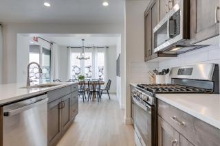Washington Home with Swim Spa - Near Hiking Trails! - Washington - 3