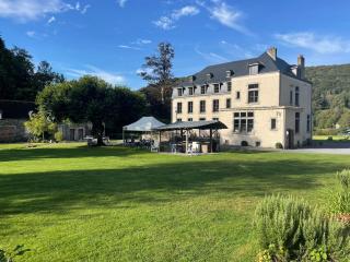 Domaine Chateau le Risdoux 20pers, unieke locatie - Vireux-Wallerand - 8