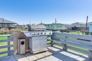 1 Mi to Surfside Beach BBQ-Ready Home in Freeport - Freeport - 1
