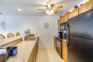 Screened Balcony and Views Modern Osage Beach Condo - Osage Beach - 3