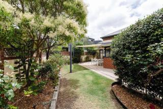 Sicilian Summerhouse - Spacious & Cosy in Margaret River Town - Margaret River - 2
