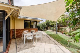 Sicilian Summerhouse - Spacious & Cosy in Margaret River Town - Margaret River - 1