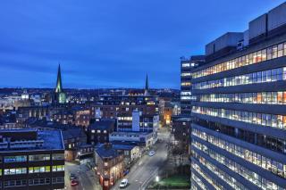 Skyview Apartment by Noknokstay - City centre with Parking - Group, Family, Business - Sheffield - 5