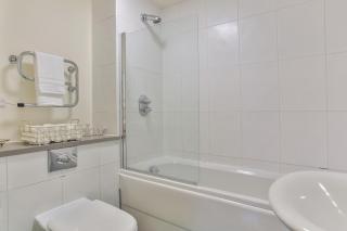 Skyview Apartment by Noknokstay - City centre with Parking - Group, Family, Business - Sheffield - 1