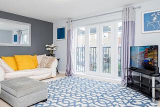 Book Now! 9beds, 25baths Family & Work Stay - Earley - 8