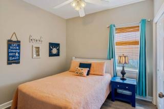 Dolphin View Duplex Side A - Beachfront Heated Pool -Gulf Shores Alabama - Near The Hangout - Gulf Shores - 5