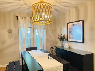 Centrally Located House in high-end neighborhood - Memphis - 7