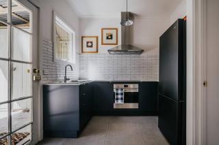 The Redbrick House - Castlemaine - 3