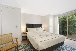Cobden & Wills - Bright - 8
