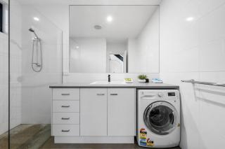 Delany by the Park - Unit - Bright - 5