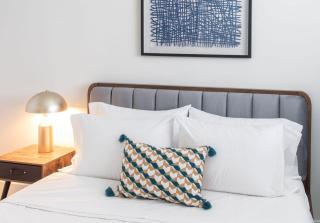 Cozysuites l Upscale 1BR in Downtown Cincinnati - Cincinnati - 2