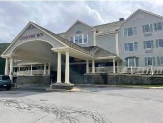 WOW-New Ski OnOff Suite By Pool Sleeps 4 Jiminy Pk - 1
