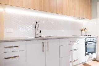 Sunny Delight: WiFi & Parking - 1